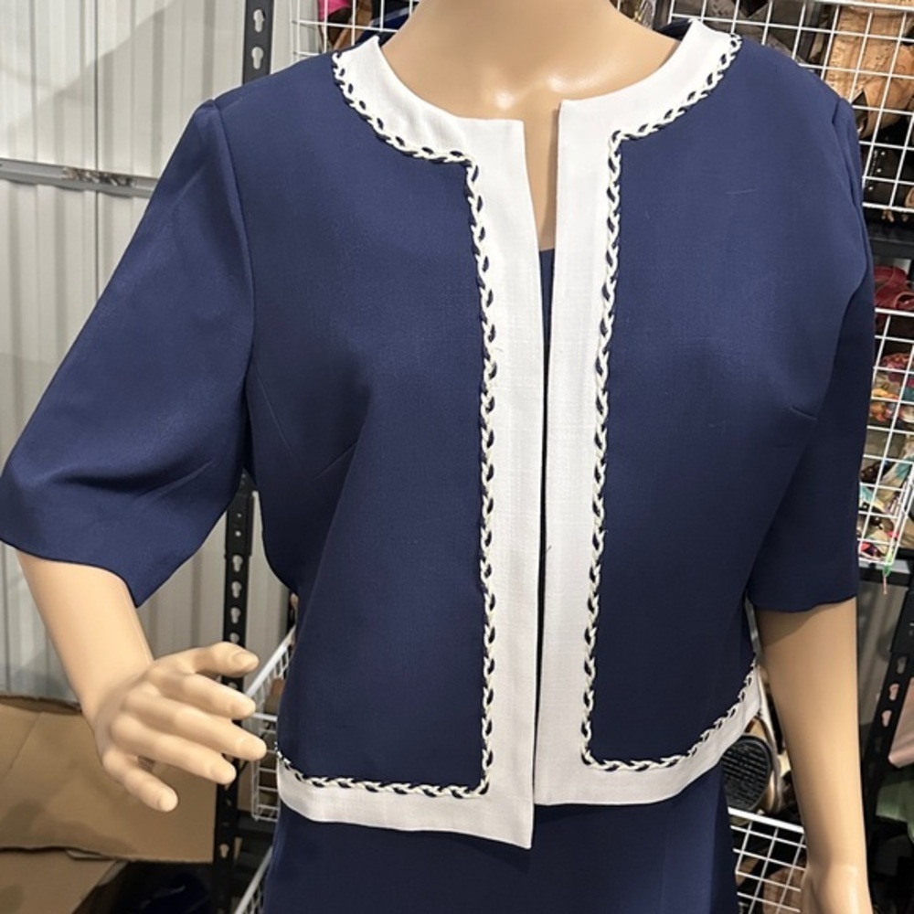 Draper’S and Damon’S Chic Navy Blue Women's Midi Dress with White Trim